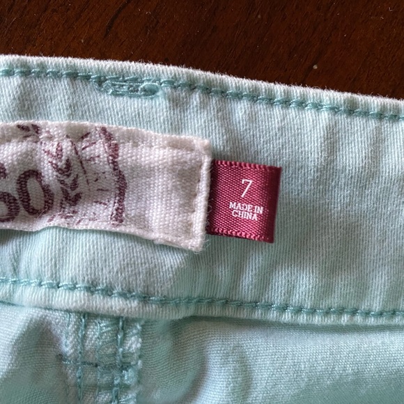 Mint green shorts - Picture 3 of 3
